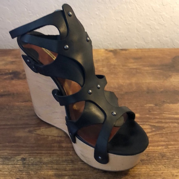 Max Studio Wedges - Picture 2 of 4